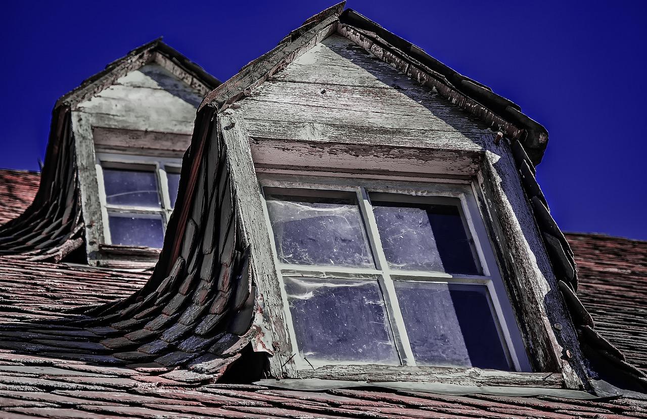 Czy warto malować dach? Praktyczne porady i korzyści z odświeżenia dachu