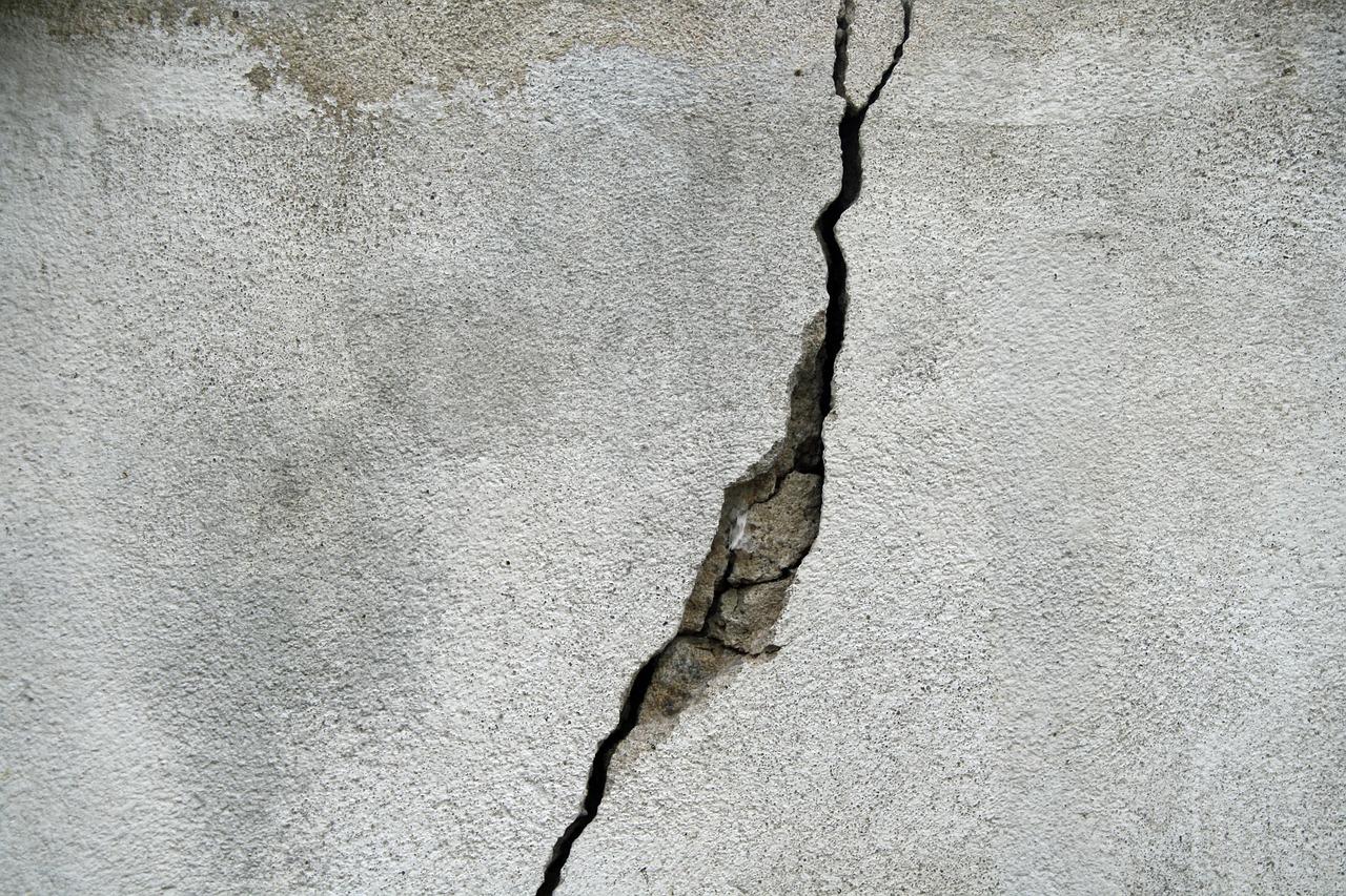 Jak odnowić stary murek betonowy: poradnik krok po kroku