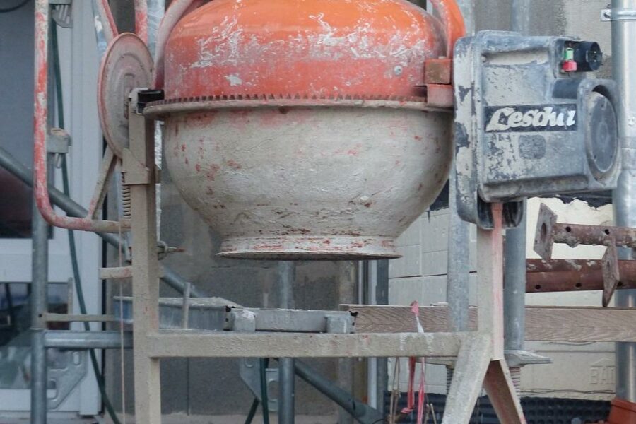 Jak wykonać półsuchy beton: praktyczny przewodnik dla początkujących